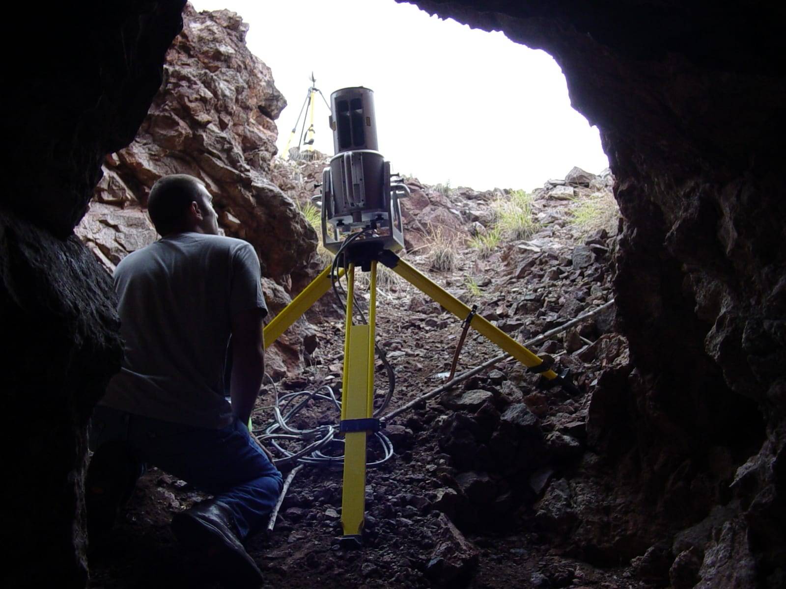 scanner inside cave